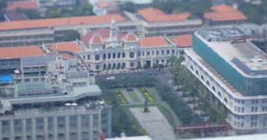 Ho Chi Minh Halklar Komitesi Ofisi 'nde minyatür bir trafik sıkışıklığı