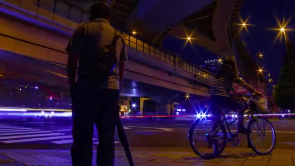 Μια νύχτα timelapse του δρόμου της πόλης στο Τόκιο ευρύ πλάνο zoom — Αρχείο Βίντεο