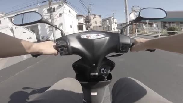 Um ponto de vista de condução de bicicleta na avenida Oume, em Tóquio — Vídeo de Stock
