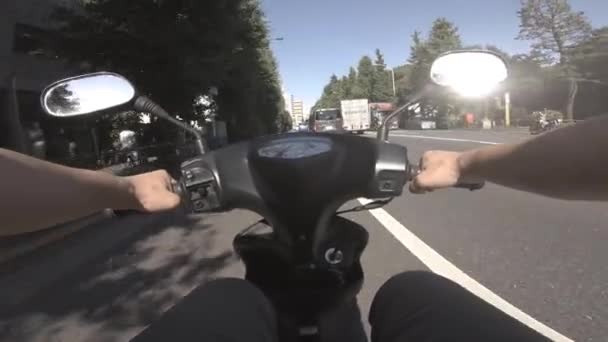 Pohled na jízdu na kole na Oume avenue v Tokiu — Stock video