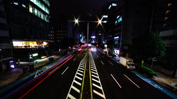 Nocny timelapse miejskiej ulicy miasta w Aoyama szeroki strzał zoom — Wideo stockowe