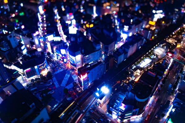 Noc miniatura Shibuya skrzyżowanie szerokie strzał wysoki kąt tiltshift — Zdjęcie stockowe