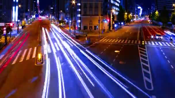 Uma cronologia noturna da rua urbana da cidade perto da torre de Tóquio em inclinação de Tóquio — Vídeo de Stock