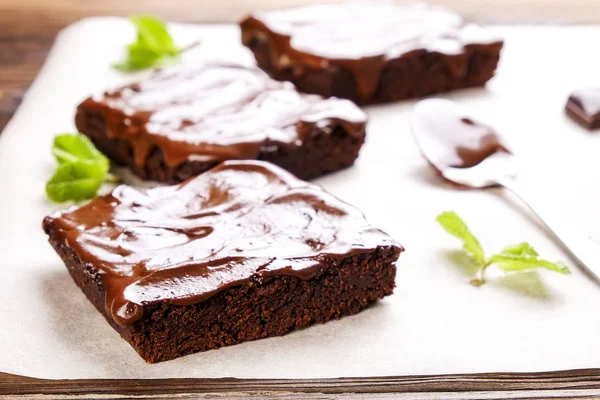 Square Pieces Homemade Brownies Dark Chocolate Spread Paste Spoon Mint — Stock Photo, Image