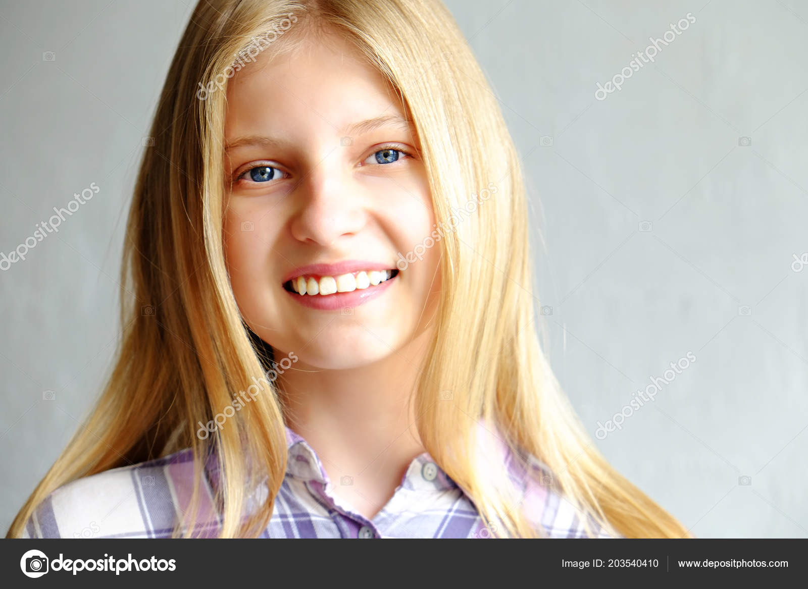 Headshot Beautiful Teenage Girl Blonde Straight Hair Blue Eyes
