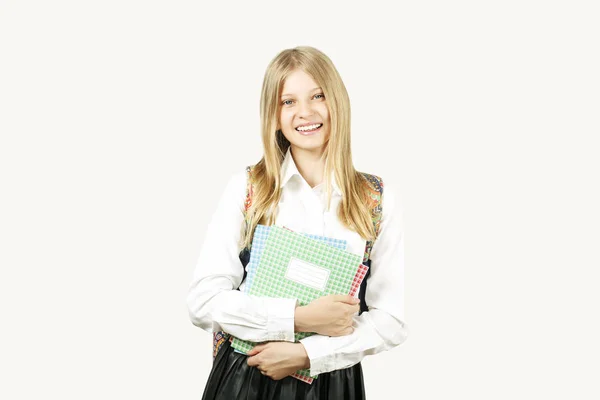 Όμορφη Ξανθιά Κοπέλα Έφηβων Γοητευτικό Χαμόγελο Στη Μαθήτρια Στολή Φοράει — Φωτογραφία Αρχείου