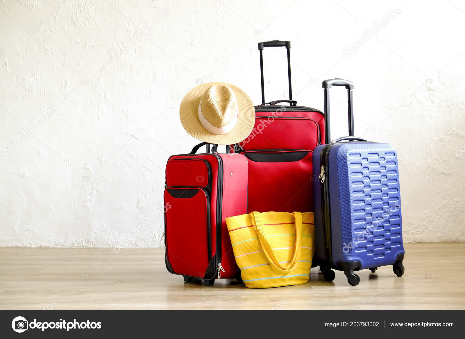 red hard shell suitcase