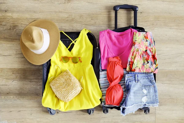 Open Suitcase Fully Packed Folded Women Clothing Accessories Floor Woman — Stock Photo, Image