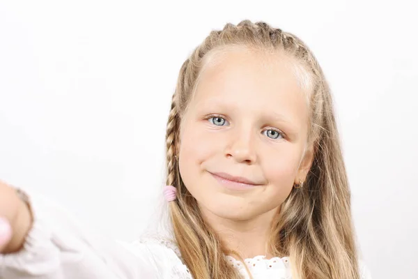 First Person Ansicht Des Niedlichen Blonden Vierjährigen Mädchens Mit Lustigem — Stockfoto