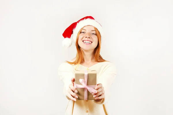 Close Portrait Beautiful Redheaded Young Woman Wearing Santa Claus Hat — Stock Photo, Image