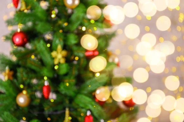 Árbol Navidad Decorado Con Suaves Luces Amarillas Con Fondo Efecto — Foto de Stock