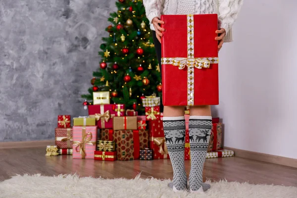 Cropped Shot Female Legs Standing Wearing Mid Calf Socks Reindeer — Stock Photo, Image
