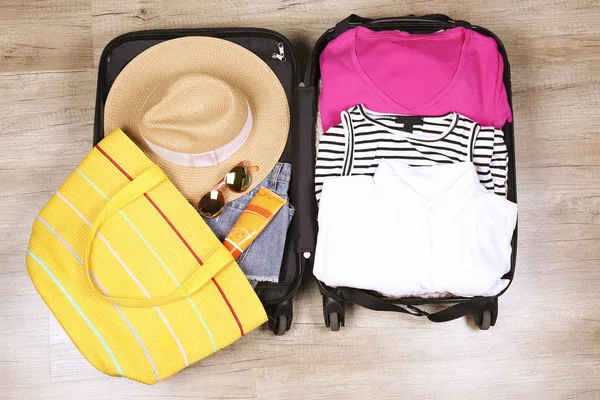 Open Suitcase Fully Packed Folded Women Clothing Accessories Floor Woman — Stock Photo, Image