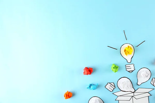Yaratıcılık akış kavramı. Mavi kağıt arka plan.