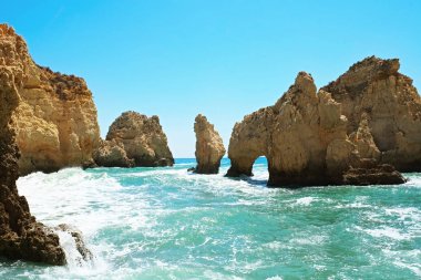 Portekiz plaj panoramik sahne.