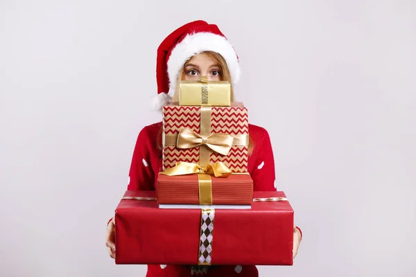 Beautiful smiling young woman wearing knitted sweater celebrating Christmas. Attractive blonde female, new years eve. Ugly Christmas sweater concept. Copy space background, close up portrait, isolated — Stock Photo, Image