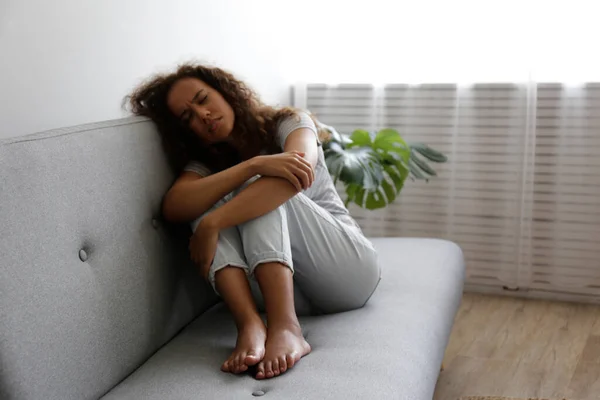 Portrait Young Beautiful Black Woman Depressed Facial Expression Sitting Couch — Stock Photo, Image