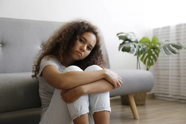 Portrait Young Beautiful Black Woman Depressed Facial Expression Sitting Couch — Stock Photo, Image