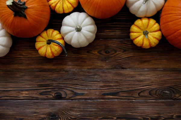 Close Shot Two Decorative Pumpkins Grunged Wood Texture Background Bright — Stock Photo, Image
