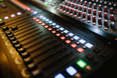 dijital müzik karıştırıcı