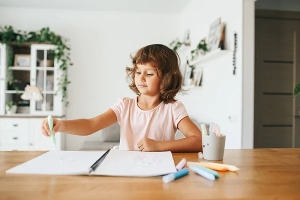 Cute Happy Little Girl Adorable Preschooler Years Child Painting Table — Stock Photo, Image