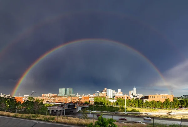 Dubbel Regnbåge Över Downtown Horisonten Efter Storm Denver Colorado — Stockfoto