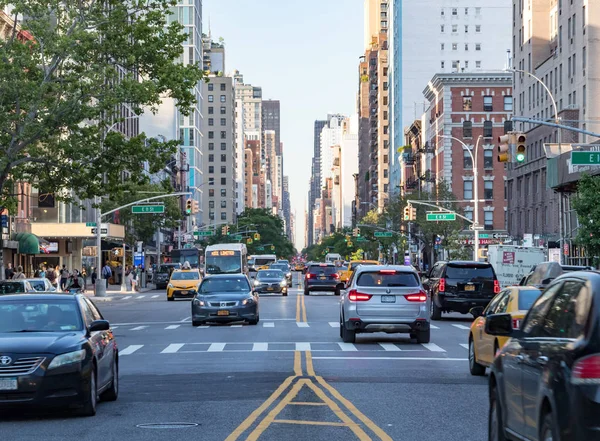 New York City Circa 2018 Rush Hour Traffic Backs 3Rd — Stock Photo, Image