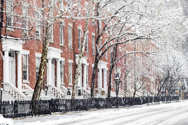 Marciapiedi Edifici Innevati Lungo Washington Square Park Manhattan New York — Foto Stock