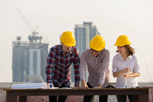 Grupo de Engenheiros — Fotografia de Stock