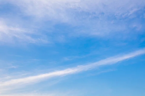 Blue sky and clouds — Stock Photo, Image