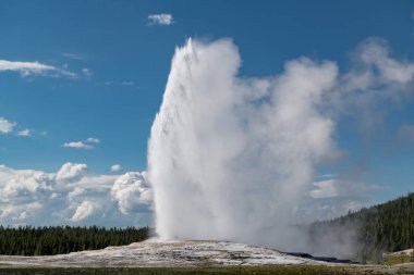Eski sadık şofben, Yellowstone Milli Parkı ABD patlama