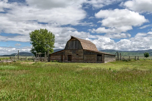 Zabytkowej Stodole Moulton Grand Teton National Park Wyoming Stany Zjednoczone — Zdjęcie stockowe