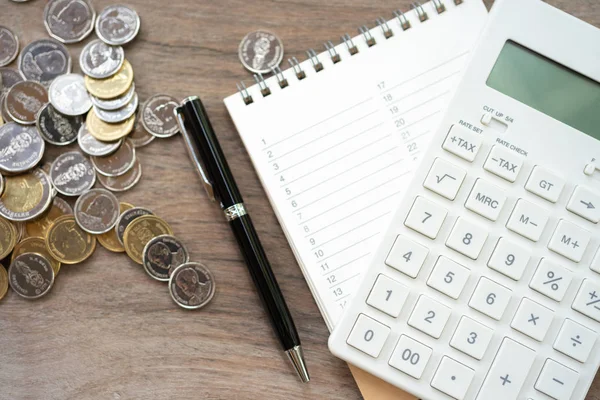 Tastatur Taste Steuern für die Steuerberechnung. leicht zu berechnen. auf whi — Stockfoto