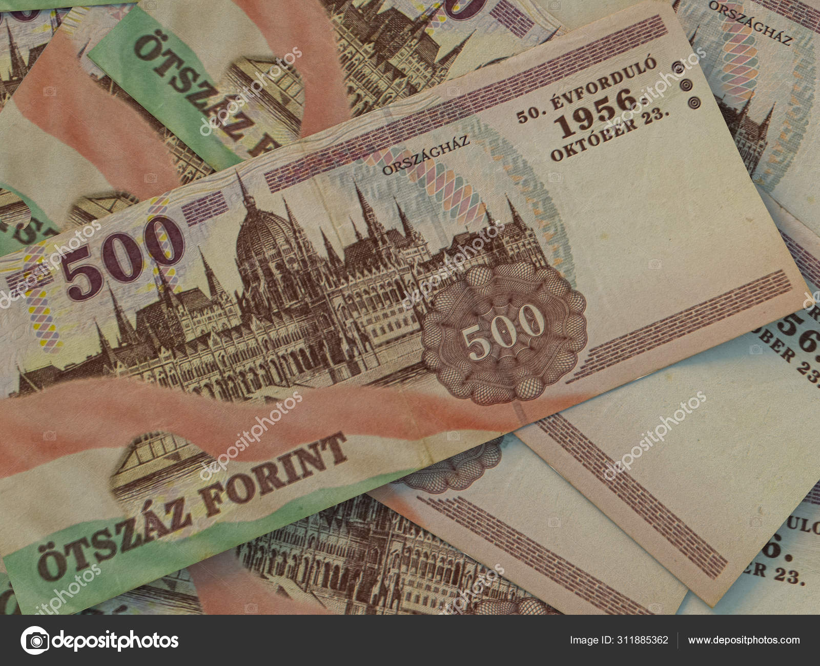 匈牙利福林匈牙利的钱，金融背景。 Huf 。 男——图库图片© MaksymKapliuk #311885362