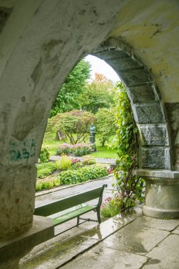 Bergen, Norveç'in sokakta güzel bir sahne. Bulutlu gün.