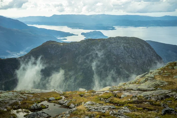 Eine Wunderschöne Herbstliche Landschaft Folgefonna Nationalpark Norwegen Während Einer Wanderung — Stockfoto