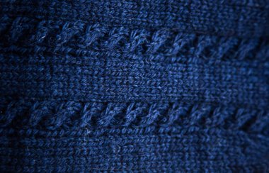 Sıcak bir örgü deseni güzel bir portre. Doğal koyun yün iplik. Parlak renklerde elişi.