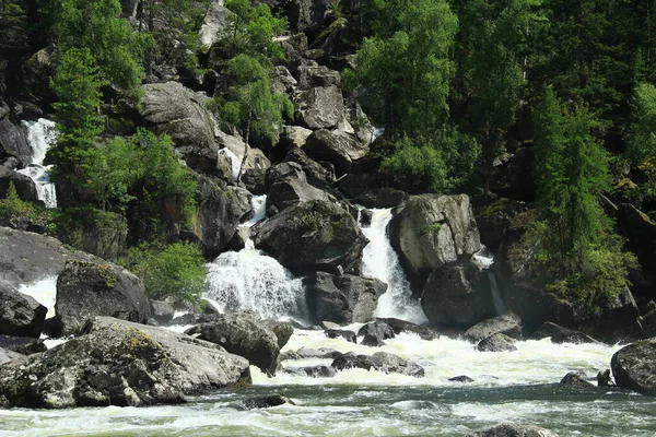 Huge Stream Water Descends Huge Stones Flows River Trees Grow — Stock Photo, Image