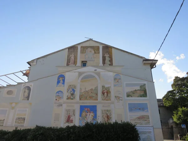 Antik Kilise, en eski olanlar en özel olanları, özellikle bu biz her ayrıntıda onun antik kutsama bakın 