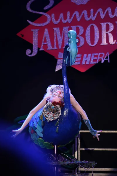 Burlesque, a vintage erotic dance that is still popular today for a very sensual and cheerful striptease