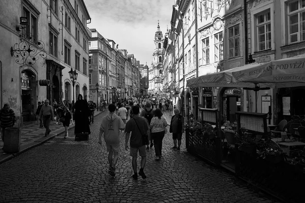 Turisté Evropských Zemích Kladou Důraz Infrastrukturu Města — Stock fotografie