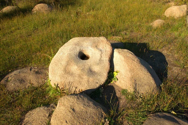 Holes Granite Were Made Nomatic Washo People Mortar Pestle Grinding — Stock Photo, Image