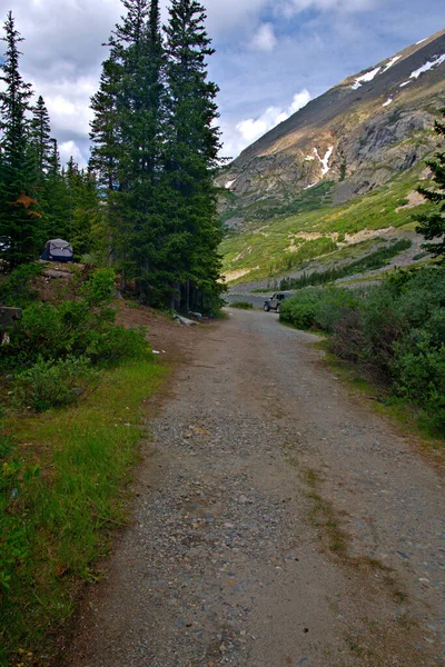 Acampar Mountain Pass Principios Verano — Foto de Stock