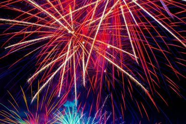 Ufa, Rusya şehir gününde havai fişek.