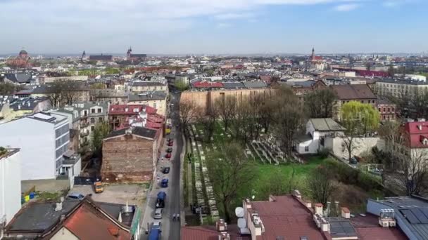 Исторический Еврейский Район Казимеж Кракове Польша Воздушное Видео Приближается Старому — стоковое видео
