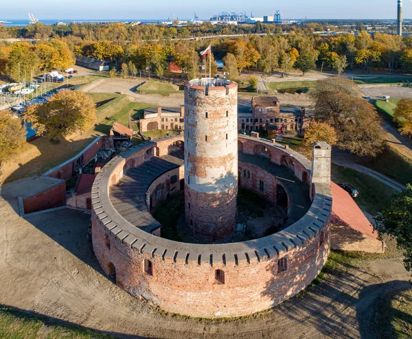 Bağlantı Noktası Gdansk Polonya Eski Fener Kulesi Ile Ortaçağ Wisloujscie — Stok fotoğraf