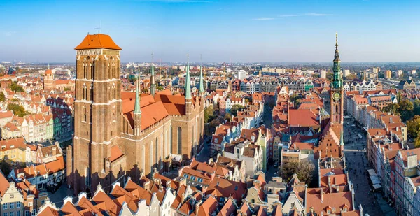 Gdansk Polonia Panorama Ciudad Vieja Con Iglesia Mary Torre Del — Foto de Stock