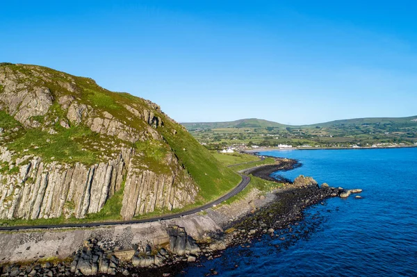 Causeway Küstenroute in Nordirland, Großbritannien — Stockfoto