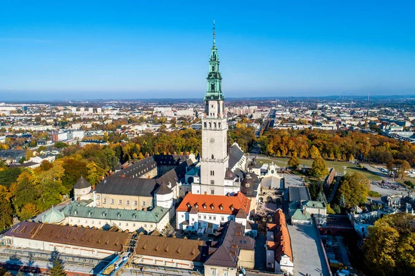 Monastère Jasna Gora à Czestochowa, Pologne. Vue aérienne — Photo