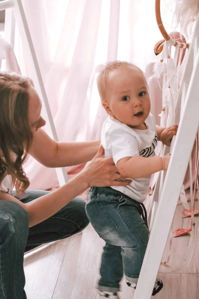 Blonde Mother Sitting Carpet Toddler Son Playing — Stock Photo, Image